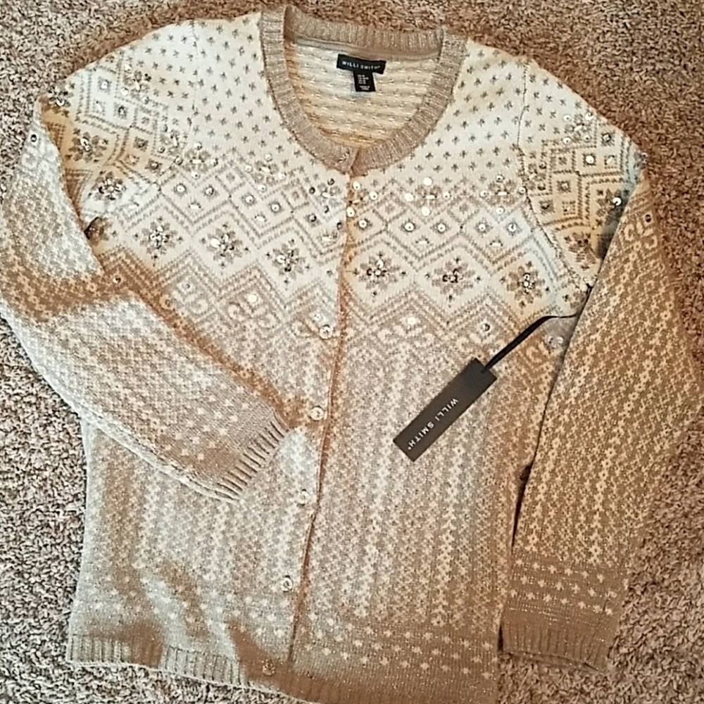 Lambswool sweater, new